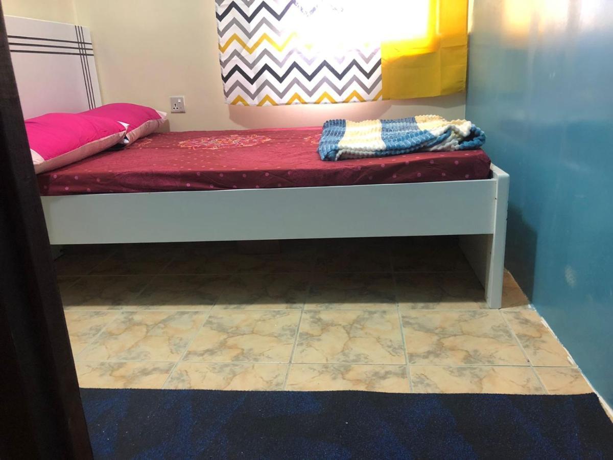 Ferienwohnung Moon Backpackers , Al Rigga , Partition For Couples And For Singles Dubai Exterior foto