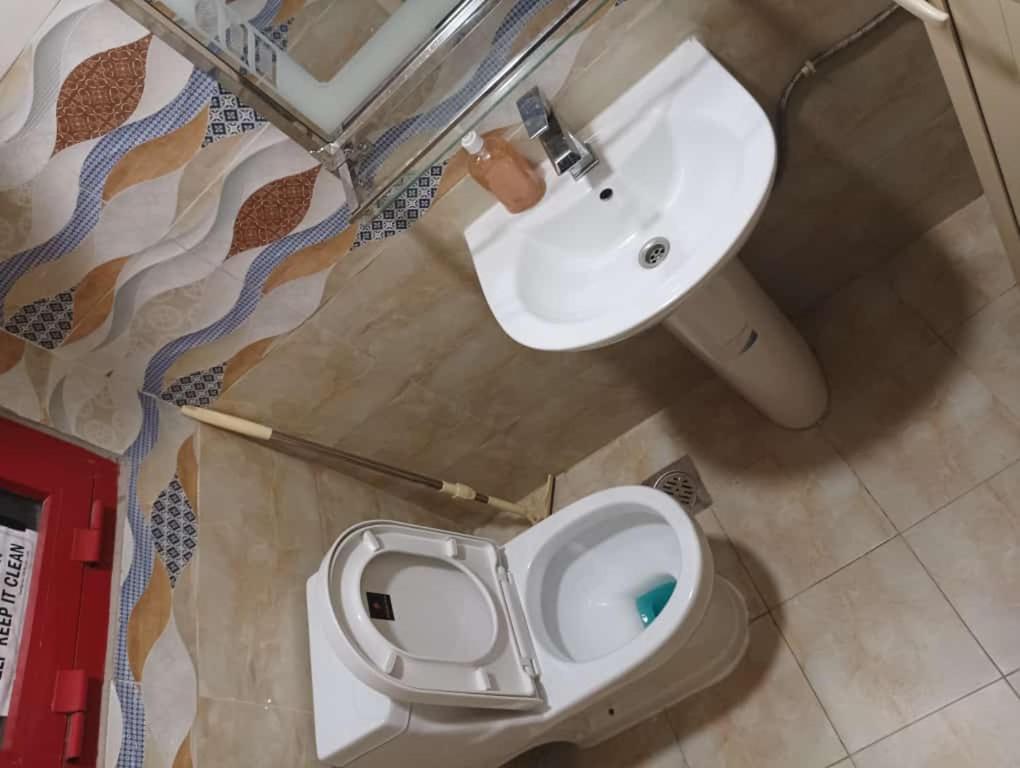 Ferienwohnung Moon Backpackers , Al Rigga , Partition For Couples And For Singles Dubai Exterior foto